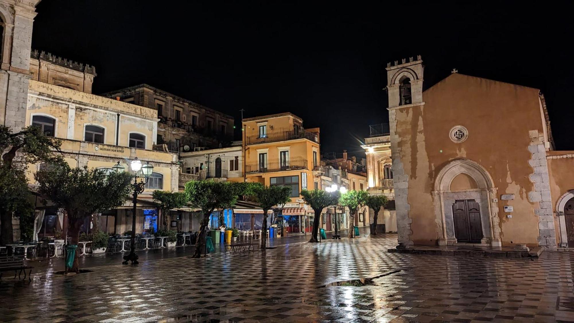 Opuntia Charming Rooms Taormina Eksteriør billede