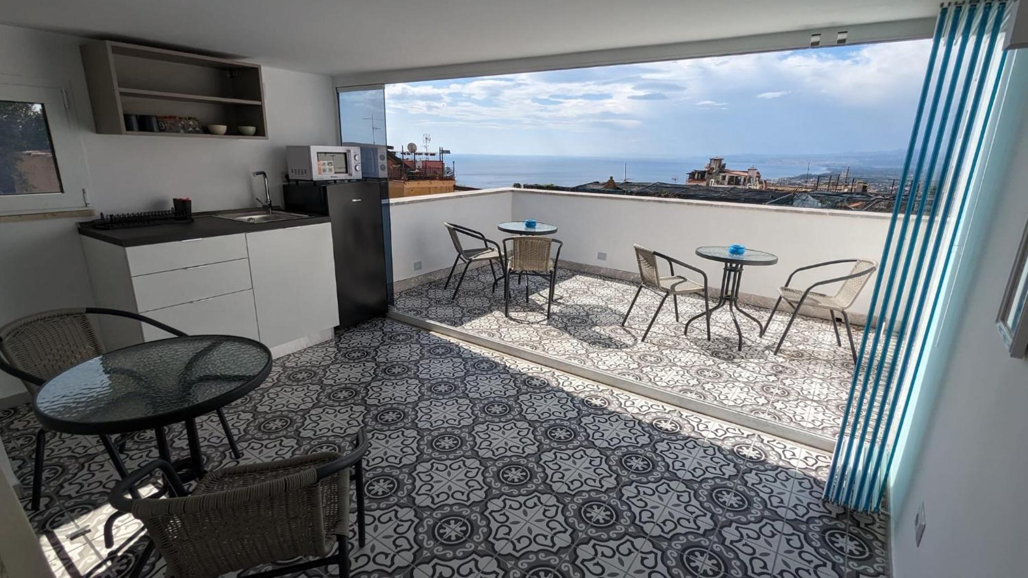 Opuntia Charming Rooms Taormina Eksteriør billede
